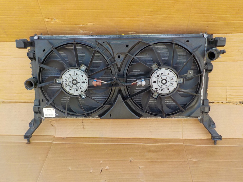 фото №1, Laguna iii dci aut радіатор комплект