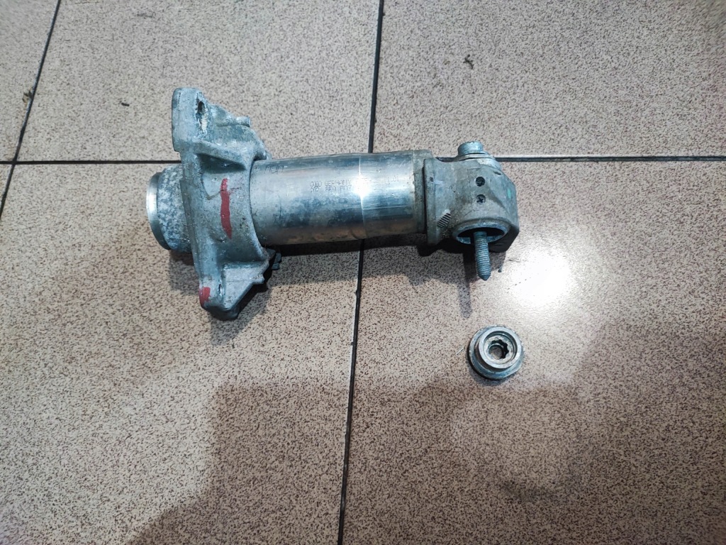 фото №1, Отбойник зона деформации левый перед audi a4 b6