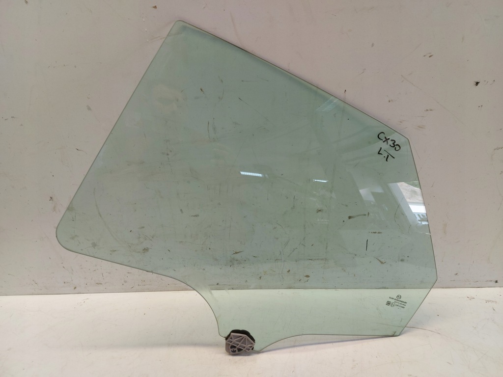 фото №1, Mazda cx30 стекло с дверь левый задняя