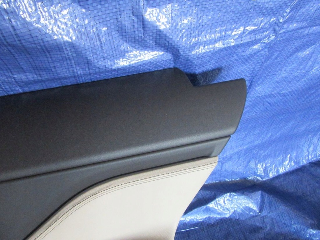 фото №11, Jaguar f-pace x761 2016 обшивка защита дверь задняя