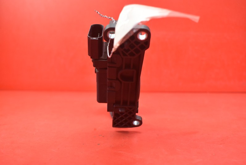 фото №5, Потенциометр педаль газа eu 4m519f836ag mazda 3 1 i bk 1.6 citd 109 km 03-06