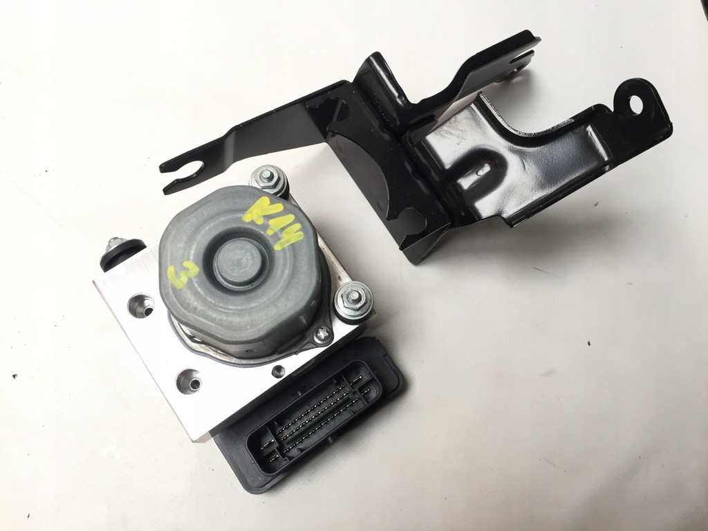 фото №1, Micra k14 насос блок керування abs