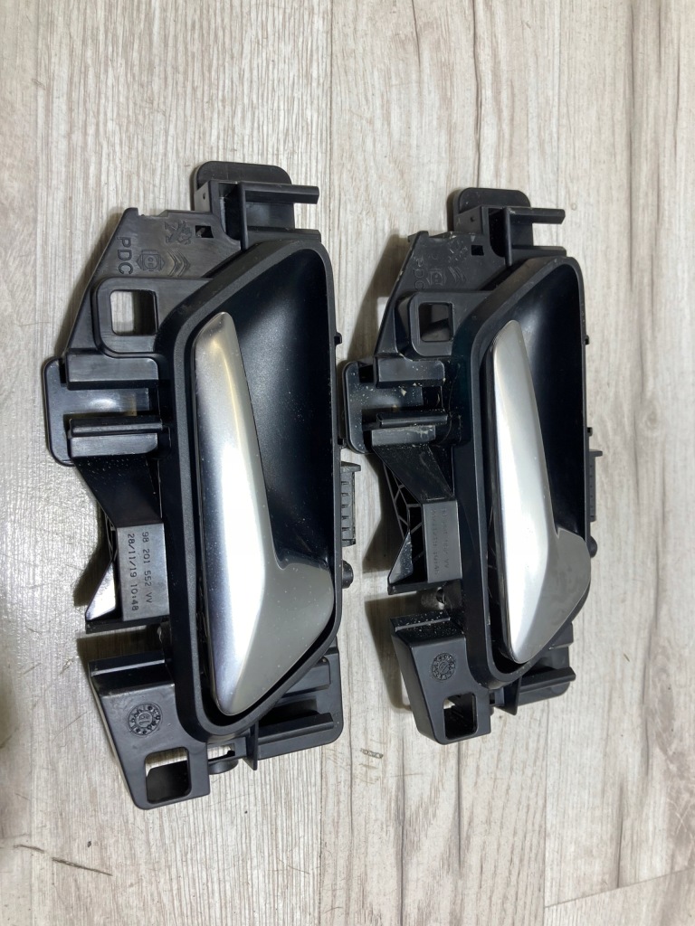 фото №1, Обшивка ручка wew правая citroen ds3 crossback 20r.