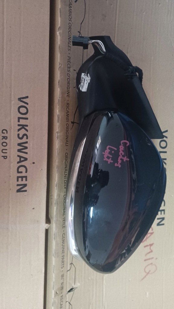 фото №1, Citroen c4 cactus lift зеркало левая 5+4 pin