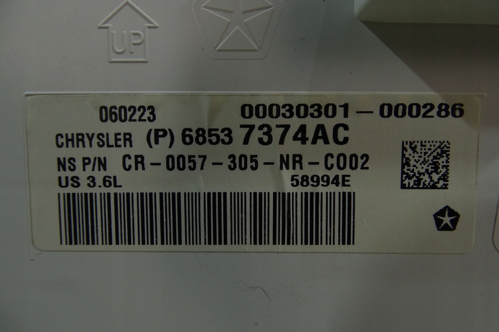 Dodge durango 3.6 2022- панель приборів спідометр 68537374ac Оригінал