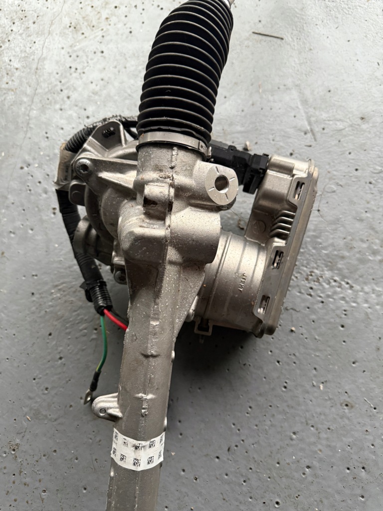 Рейка рульова трансмісія кермова opel astra l peugeot 308 6820000571 Оригінал