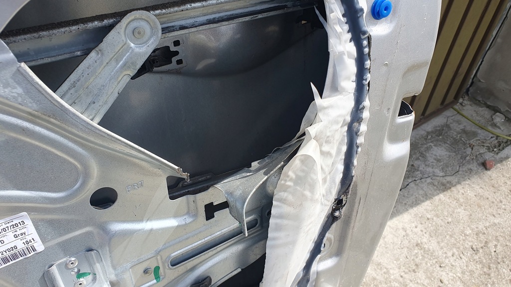 фото №10, Hyundai ix35 правое дверь передние перед $