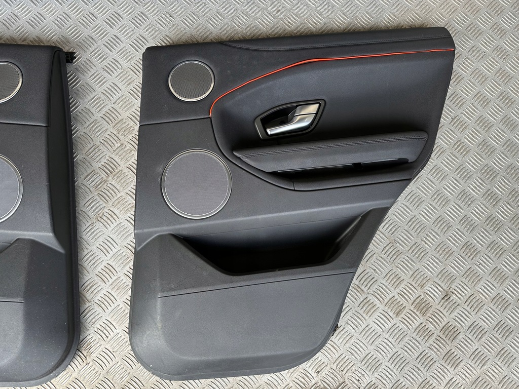 фото №3, Оббивка обшивка задній evoque sport lift 2017 r.