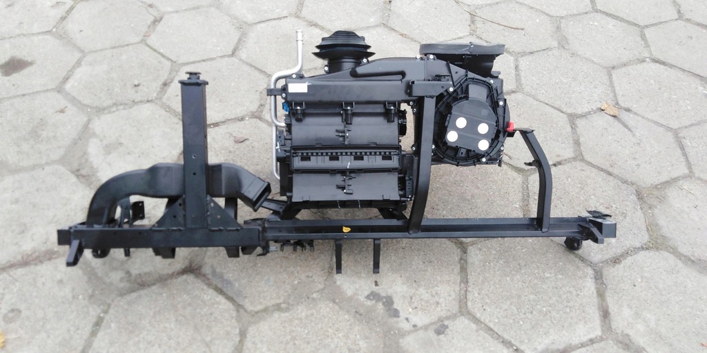 фото №7, Audi r8 4s обігрівач балка pod консоль 4s1857001s