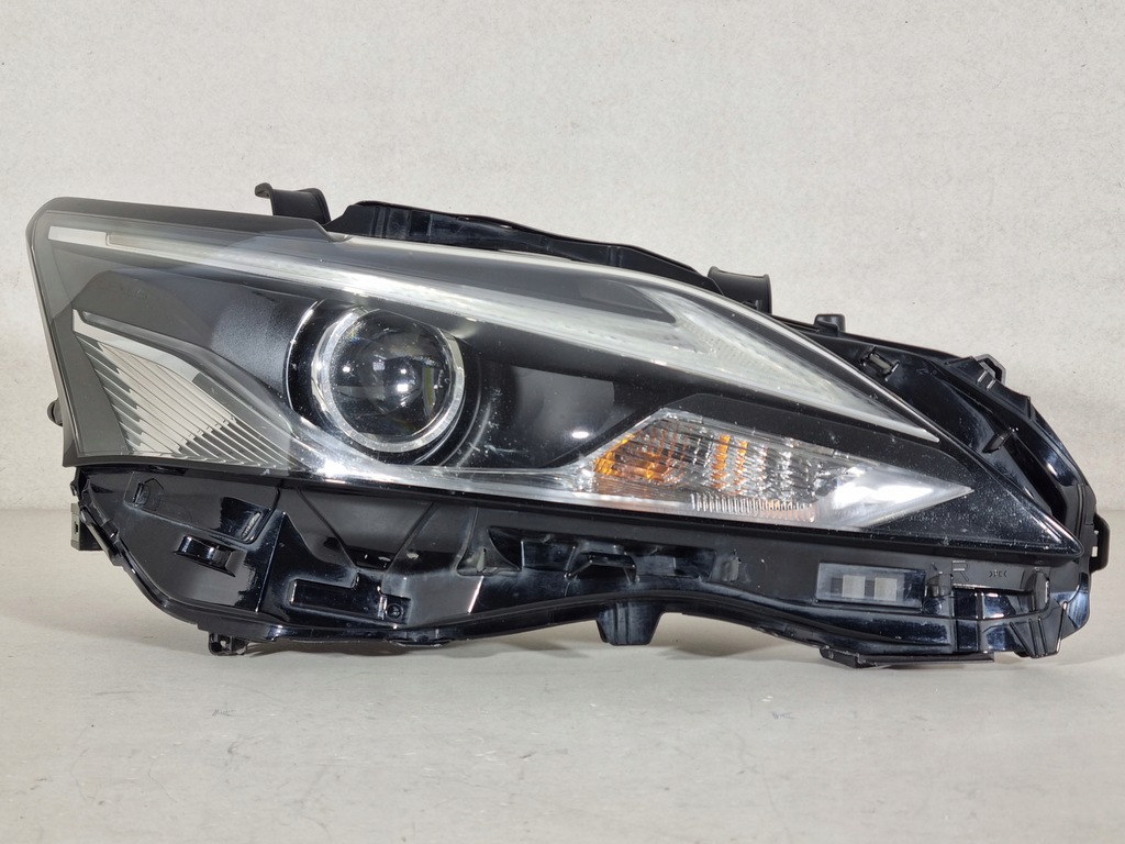 фото №1, Lexus ct lift full led лампа права перед передня