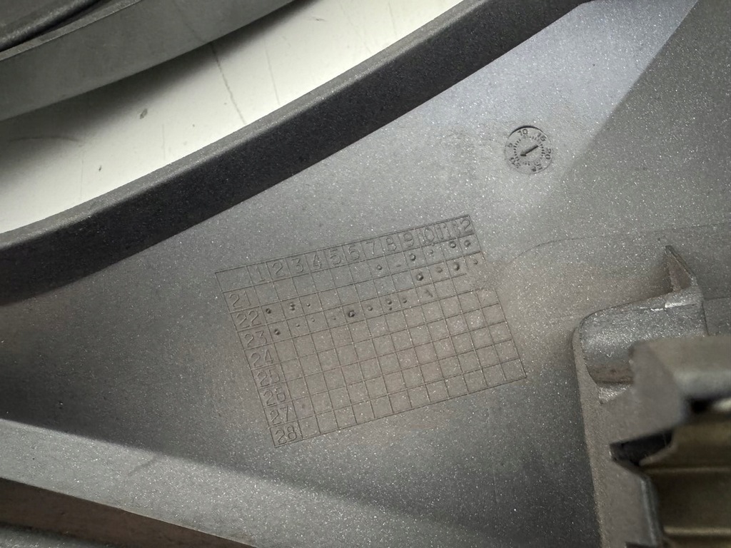 фото №9, Tesla model y 19" колпак колеса заглушка решётка радиатора 1044235-00-c 21-