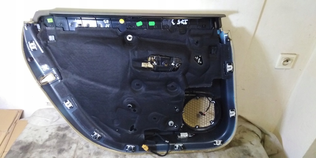 фото №8, Audi a8 d3 обивка дверь правый задняя