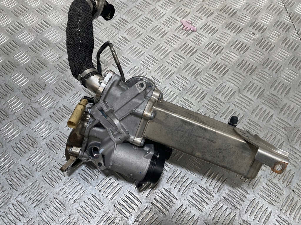 фото №7, Радиатор выхлопных газов egr audi a4 a5 a6 c8 q5 sq5 3.0tdi 349km 059131511df