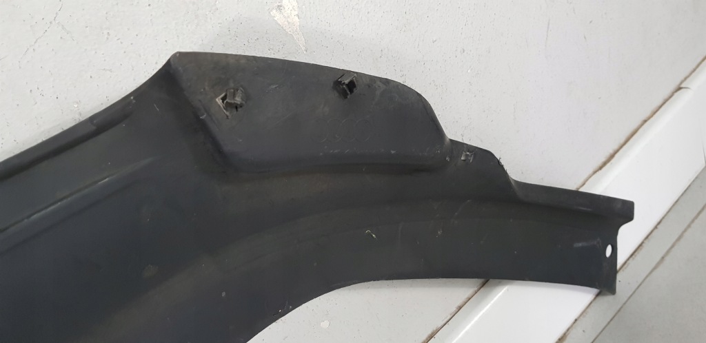 Audi q7 4l0 накладка поперечина перед накладка 4l0807081 Київ