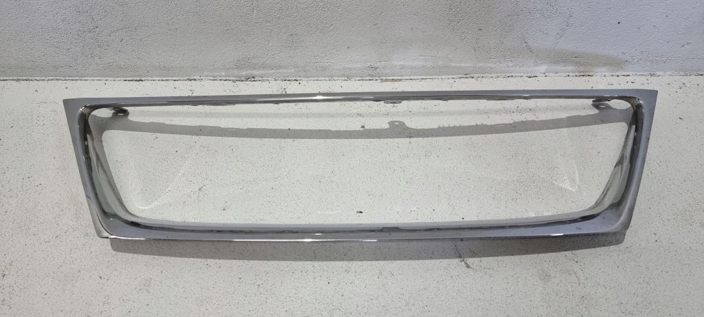 Решётка  радиатора хром lexus is 2 05-09 в Украине