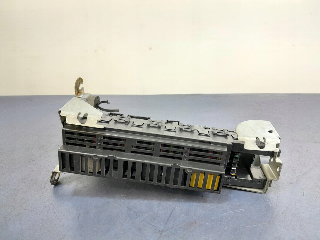 фото №1, Mercedes e w211 модуль sam 2115459301