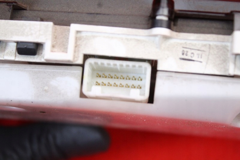 фото №8, Лічильник прилади eu 83800-13150 toyota corolla verso 1 i 2.0 d-4d 90 km 01-06