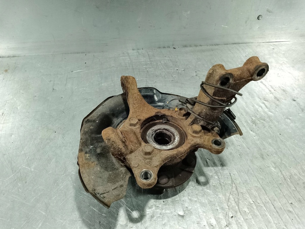 фото №5, Поворотный кулак левый перед toyota rav4 iii 2.2 16v d4d