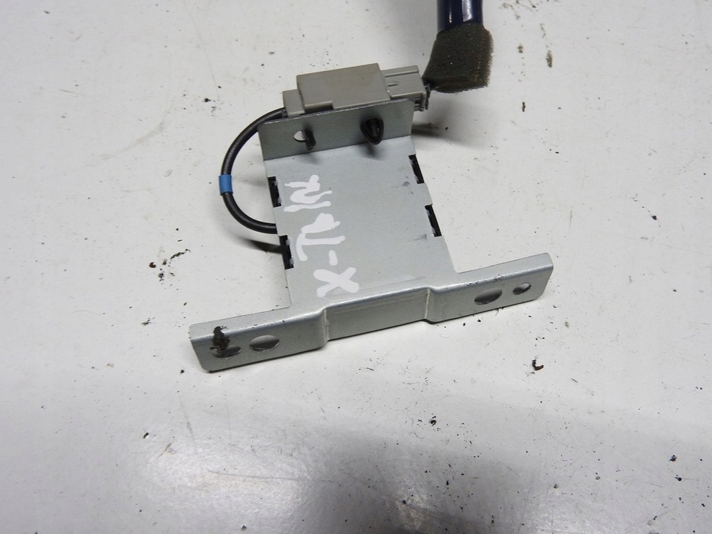 фото №9, Nissan x-trail t30 модуль антенны 25975-8h300