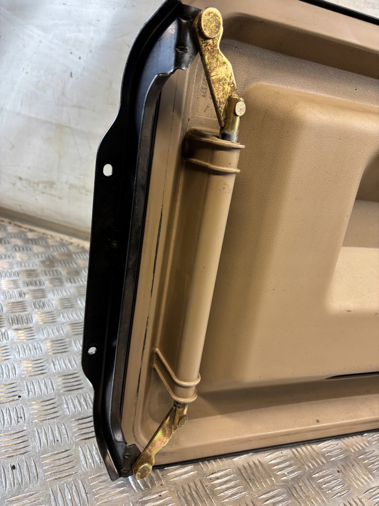 фото №11, Люк ручной scania r 1721364