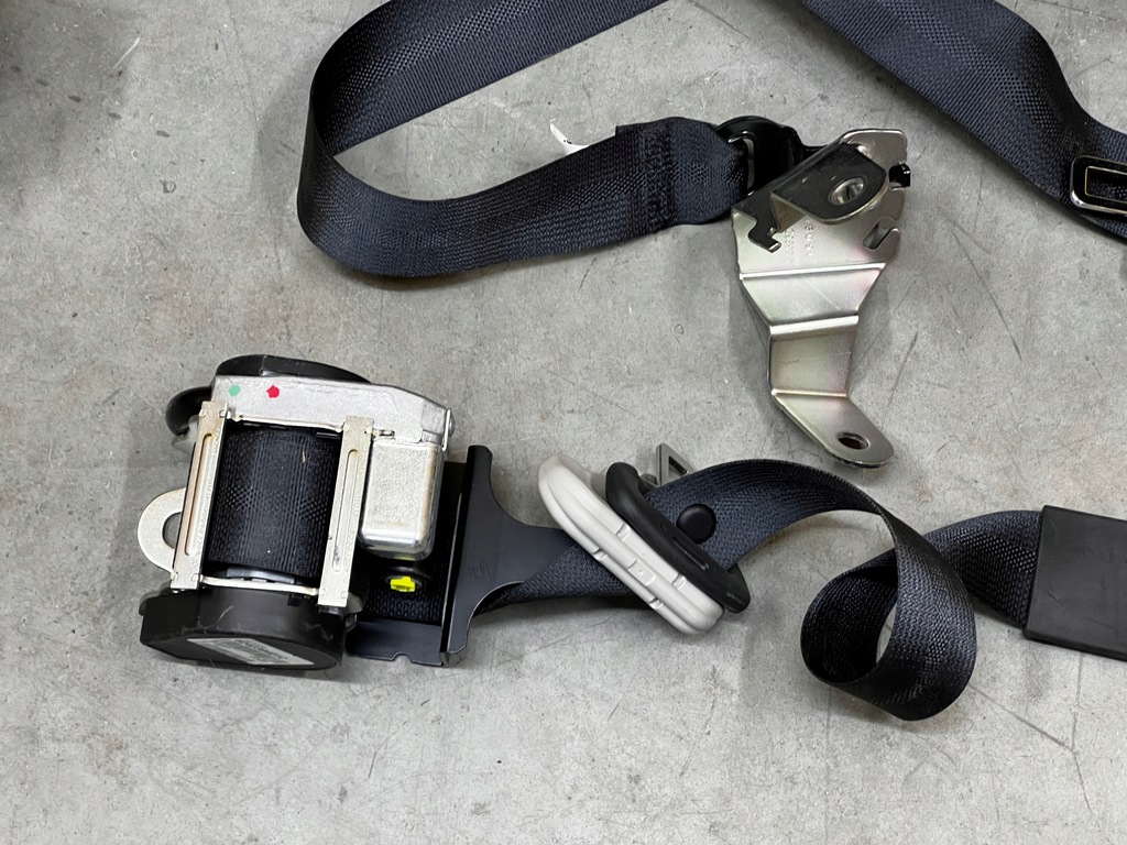 фото №6, Nissan leaf i оригинальная приборная панель консоль подушка безопасности ремни