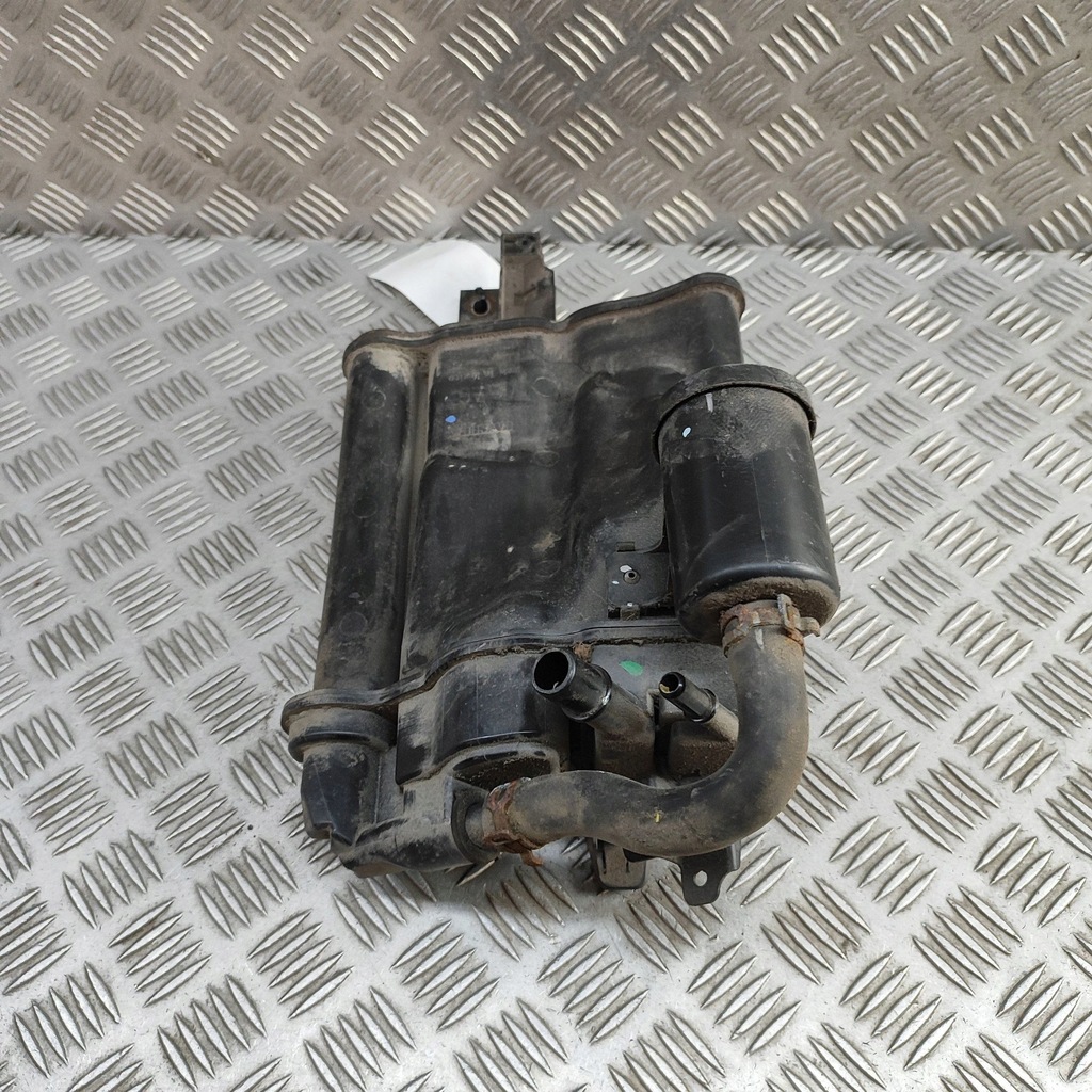 фото №4, Audi a3 s3 8v 2016 фильтр угольный