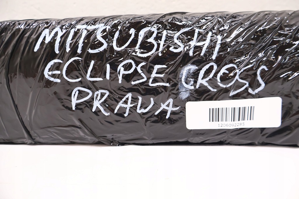 фото №11, Mitsubishi eclipse cross молдинг порог правая 7250a132