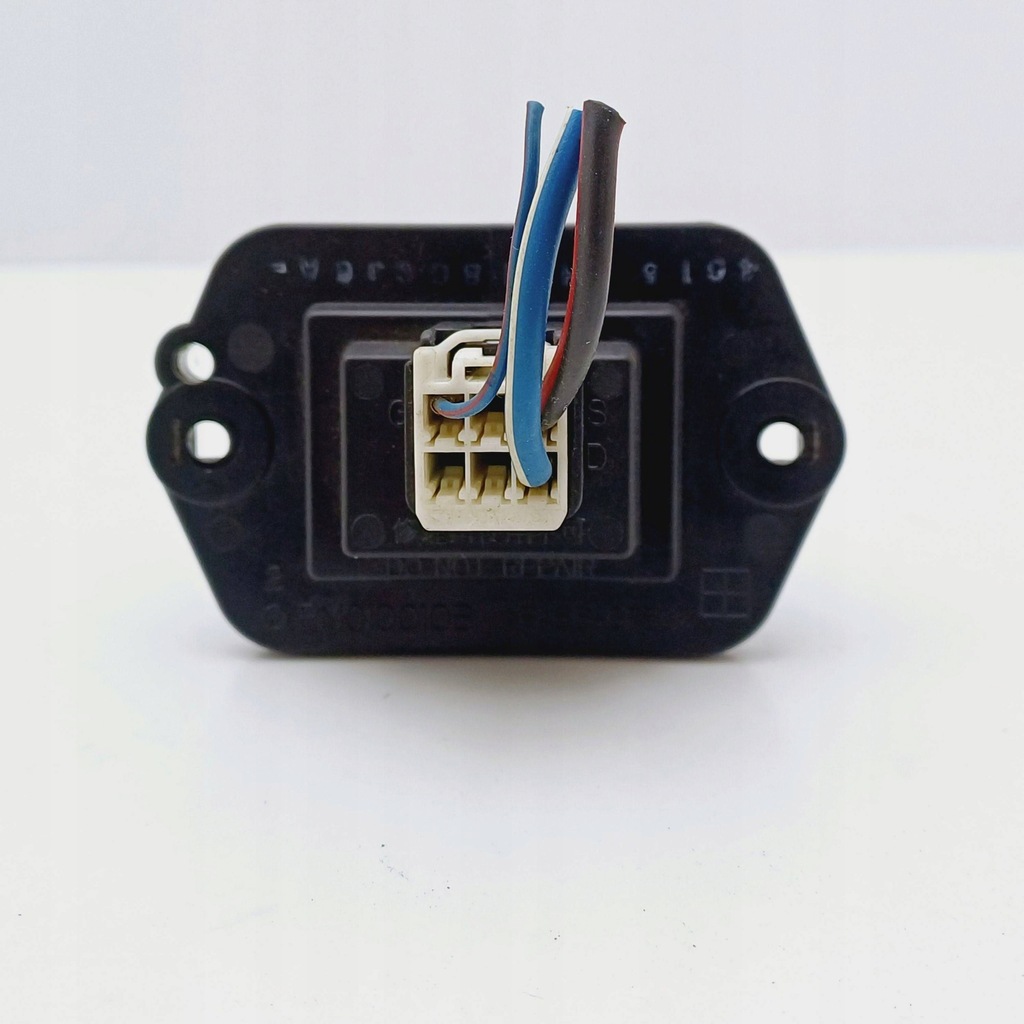 фото №8, Резистор резистор вентилятор обдув mazda 6 pm010010b nr137