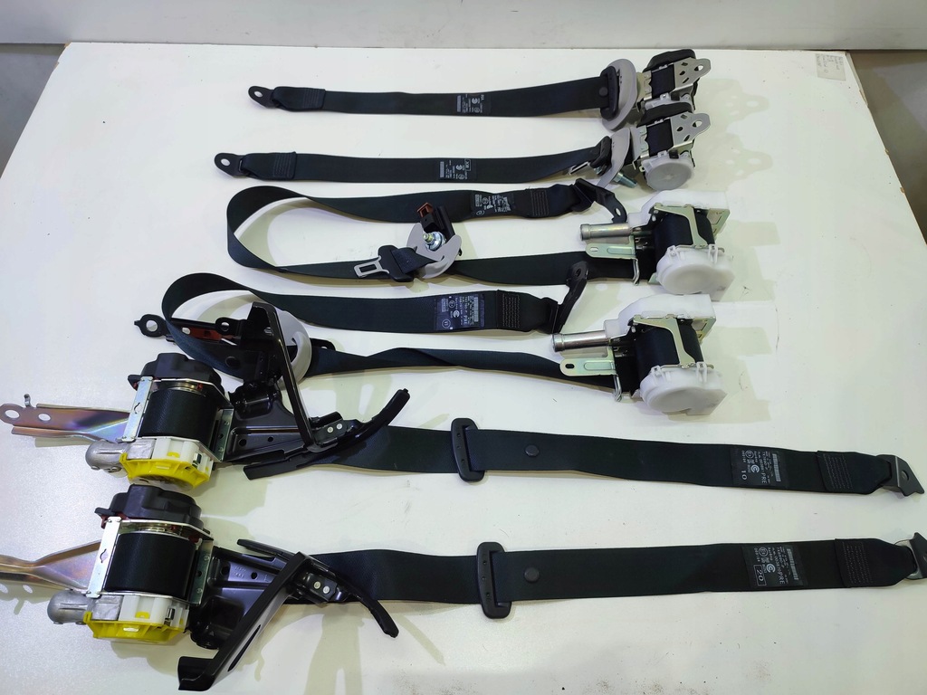 фото №1, Lexus rx 450h ремни безопасности комплект 20r.