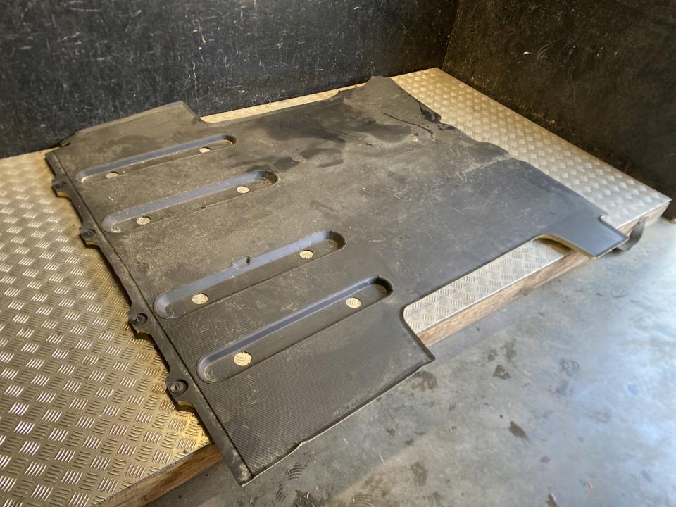 фото №9, Сиденья, заднее сиденье, комплект nissan primastar iii 2024 панель дверь trzeci ряд