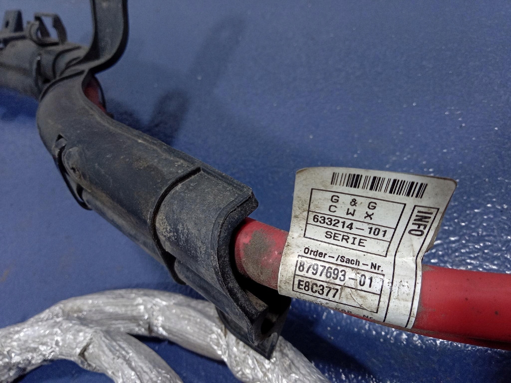 Bmw x6 g06 g05 шланг кабель плюсовой клемма plus 8797693 в Украине