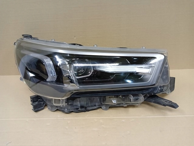 фото №1, Лампа правая правый full led toyota hilux viii 8 lift 20-