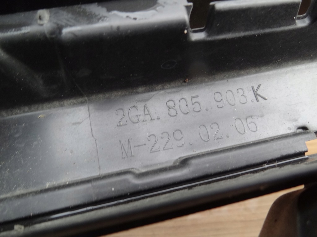 фото №7, Vw t-roc lift - накладка бампера передний 2ga805903k оригинал