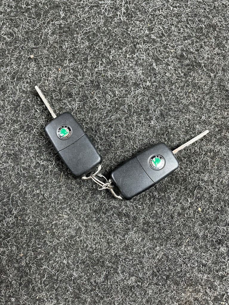 фото №10, Skoda octavia ii замок зажигания ключ 1k0905851b 6k0905865