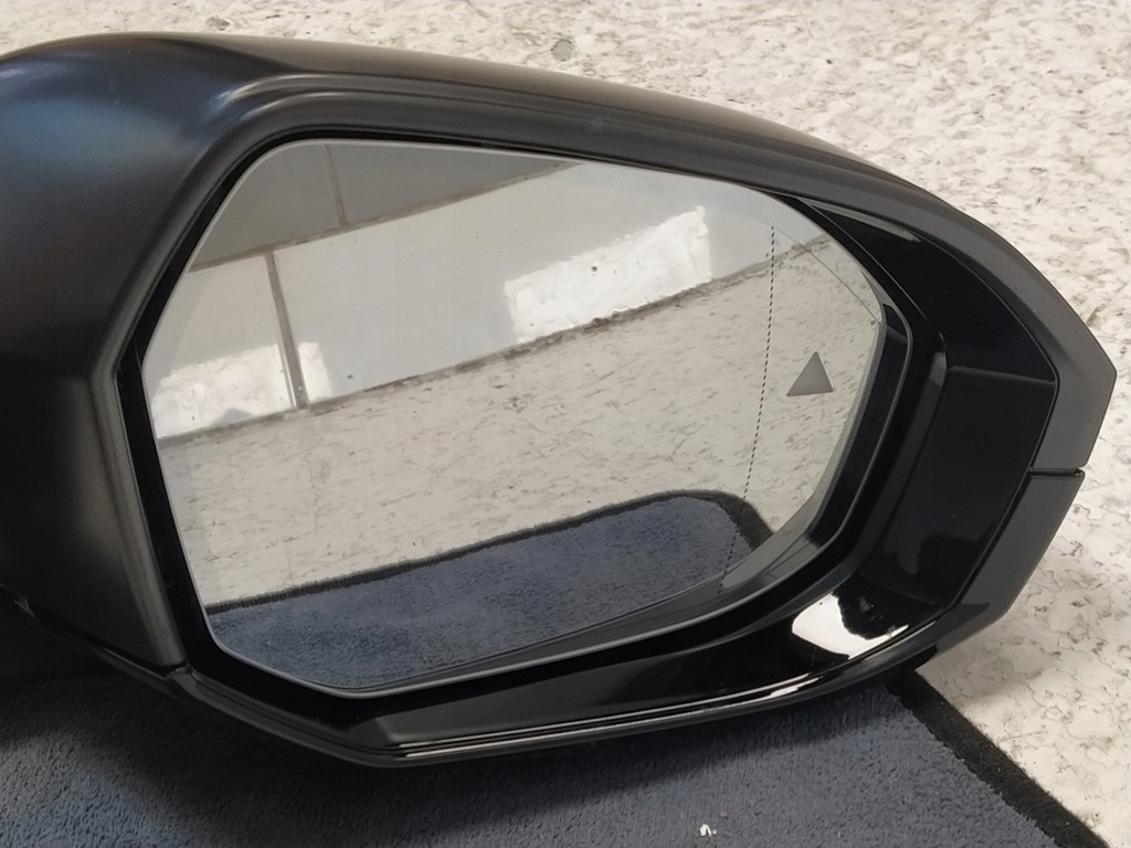 фото №12, Bmw 5 g60 g61 зеркало наружное камера ассистент асферическое правое 9+8+1pin