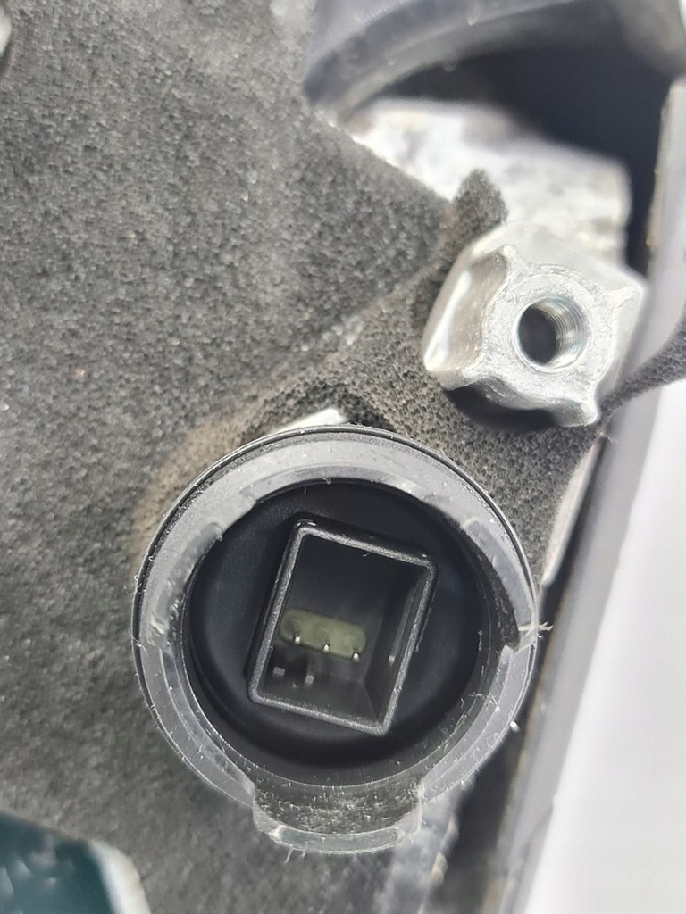 фото №9, Дзеркало праве 3 pin 688 schwarz 2 bmw 1 e81 euro