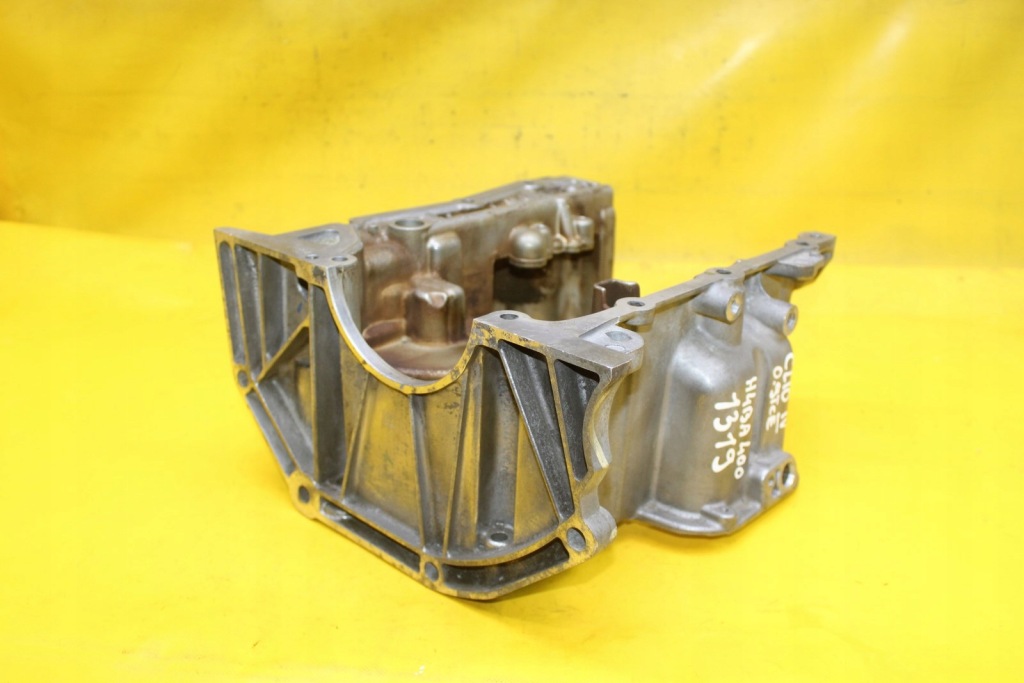 Купить Поддон масляная масла renault clio iv nissan dacia 0.9 tce h4ba400 110179688r