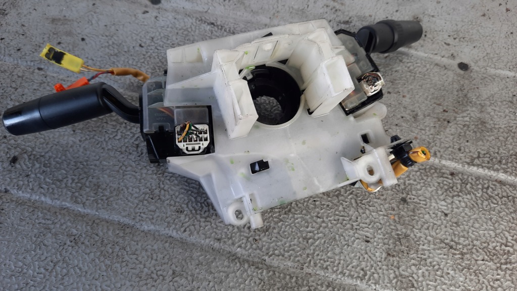 фото №3, Перемикач комбінований mazda 3 05r hb 1.6citd