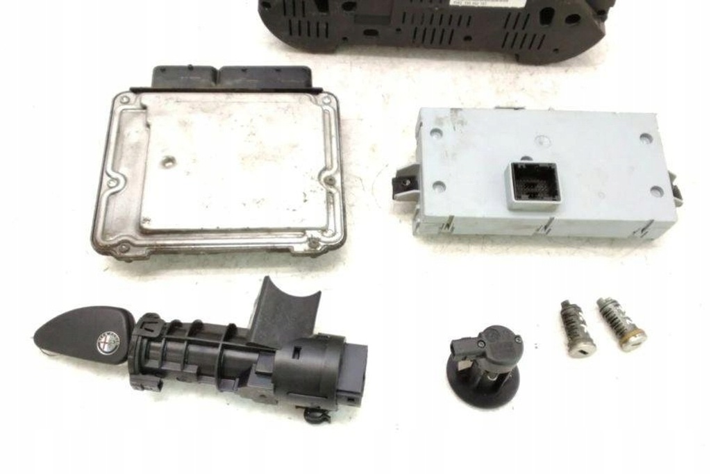 фото №8, Комплект зажигания alfa romeo gt 937_ 0281011511 1.9l дизель 110kw 2005