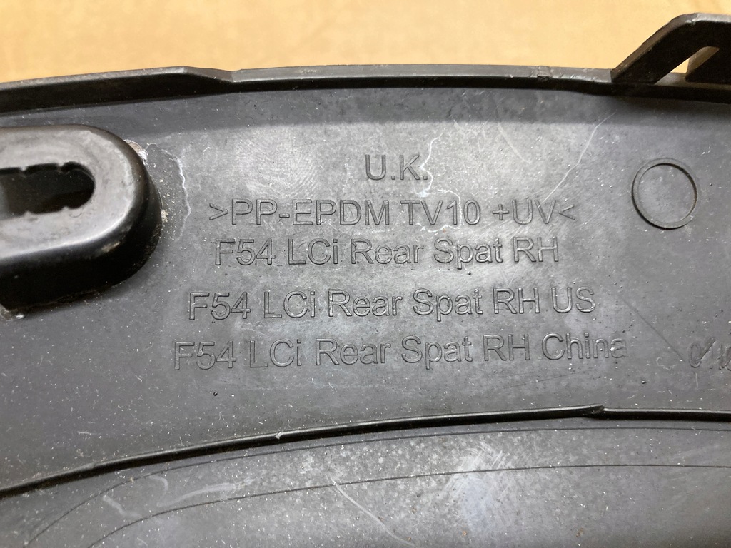 фото №9, Mini f54 clubman молдинг na крыло задний правый orygi.