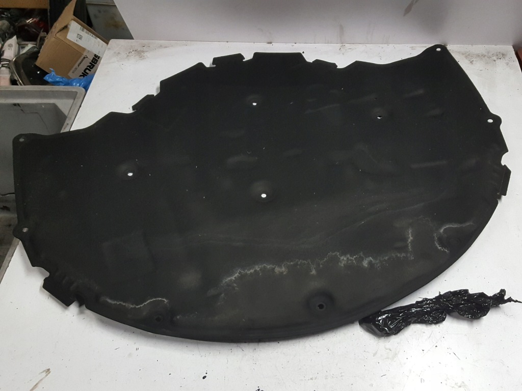 фото №1, Mercedes slk r172 w172 11r- шумоізоляція шумоізоляція капот