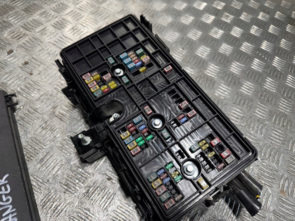 фото №2, Коробка запобіжників mb3t ford ranger v vi raptor 22r 2.0 tdci