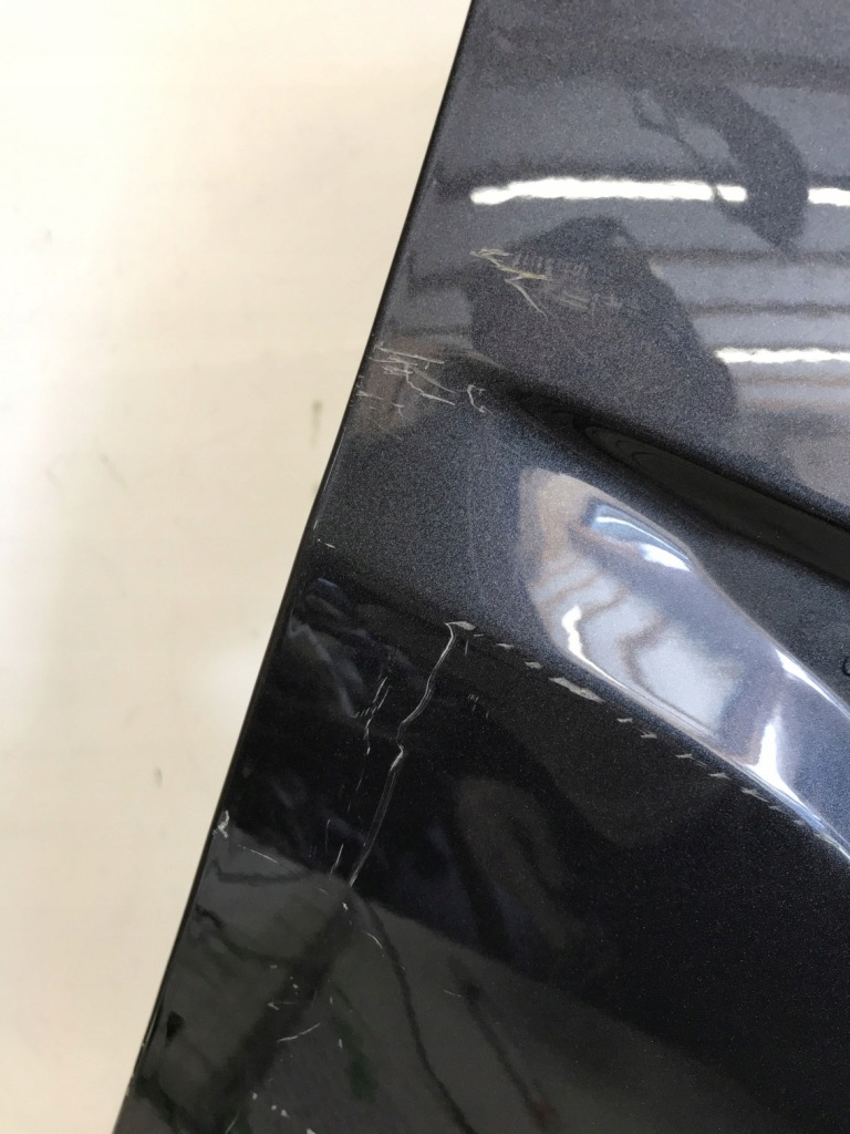 Tesla model 3 крыло  передний правый  1111268-00-e Киев