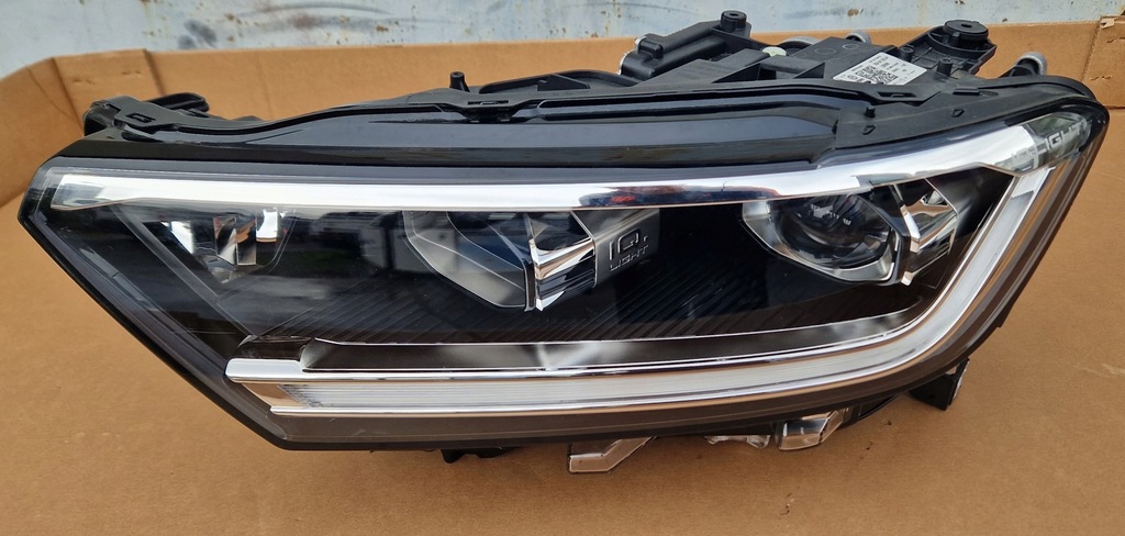 фото №2, Лампа t-roc lift 2ga941035af matrix комплектна nowa