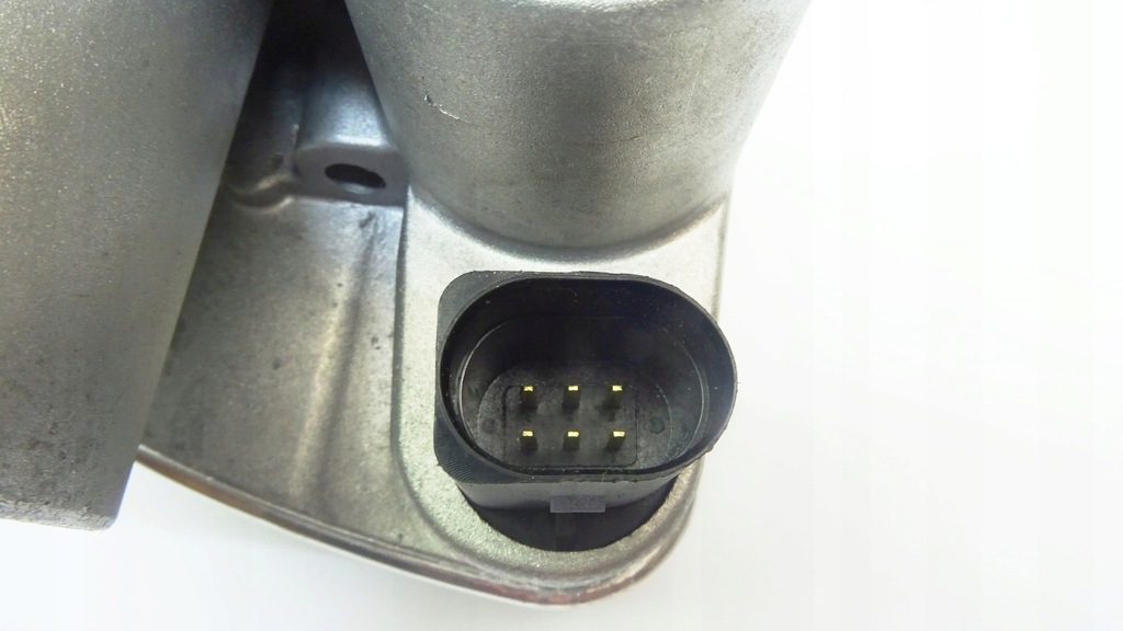 фото №15, Дроссельная заслонка 036133062l audi skoda vw seat 1.4 16v