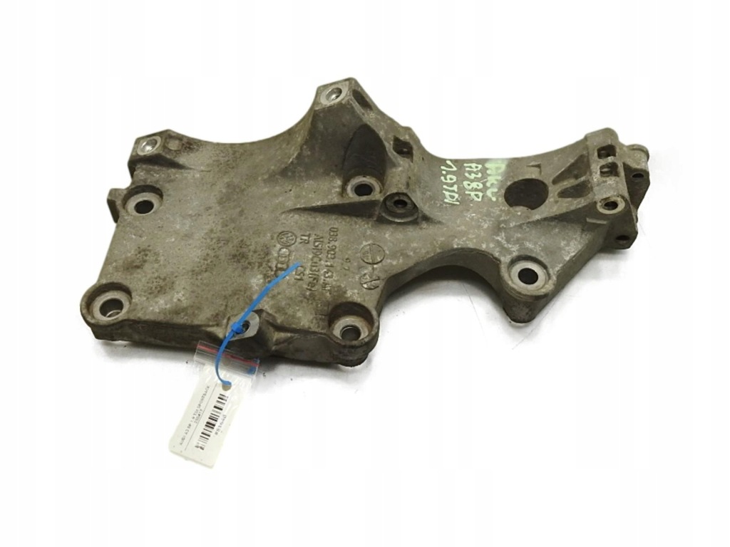 Купити Кронштейн основа генератора audi a3 8p 1.9 tdi 038903143af