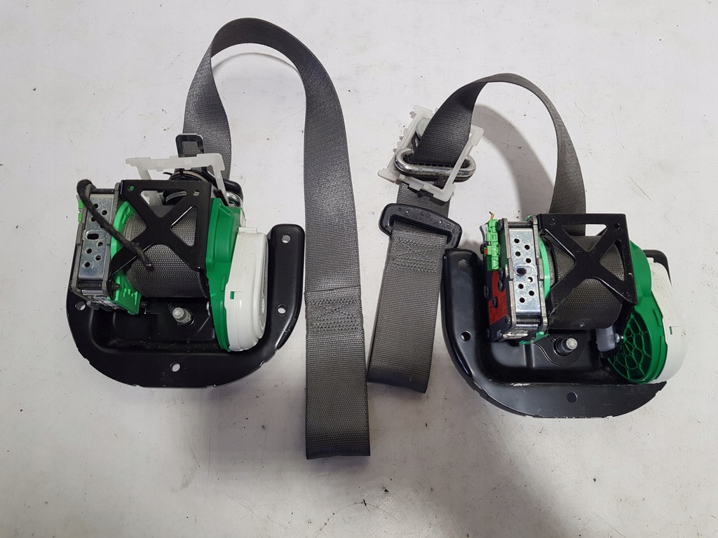 фото №1, Ремені перед pas лівий правий mercedes clk w209 lift