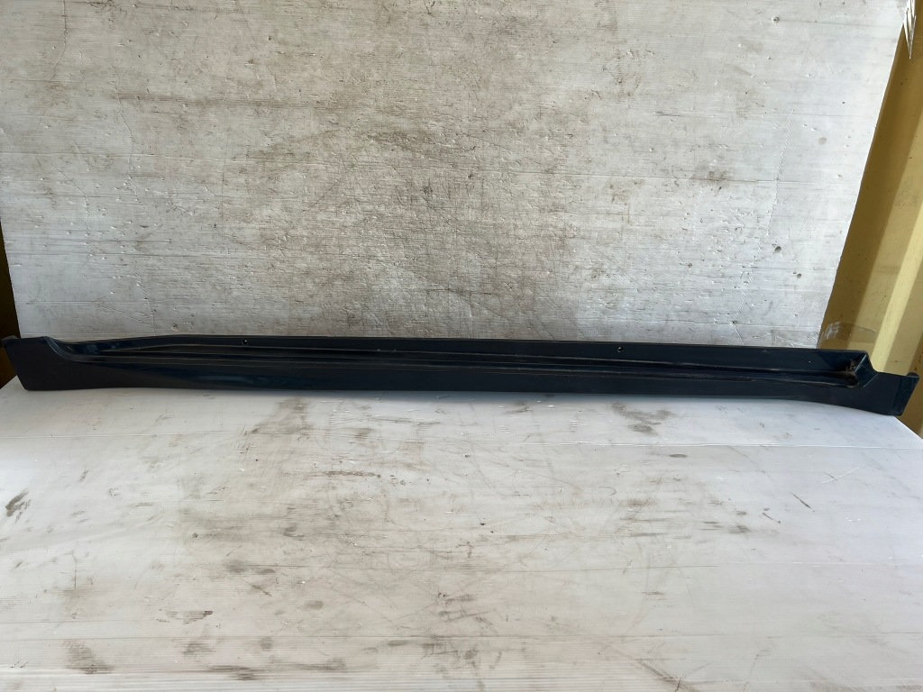 Купить Toyota avensis накладка  порог правая порог правый  75851-05050