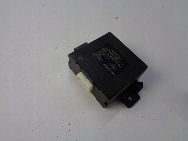 фото №1, Модуль датчик renault twingo iii 2014 rok