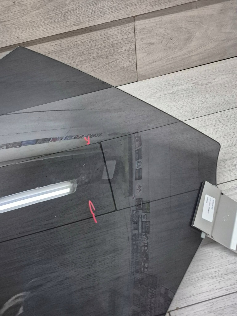 фото №6, 13220. audi q8 rsq8 скло правий задня 4m8845026b